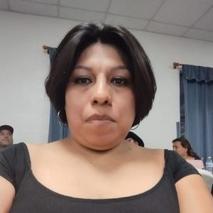 Meet your Posher, Claudia